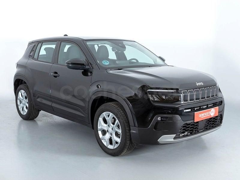 Usado Jeep Avenger Altitude 100 CV (73 kW) 2025 Negro SUV