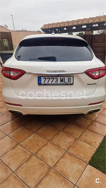 Blanco Usado 2016 Maserati Levante SUV | 37.000 € (Precio justo) - Imagen 1/4