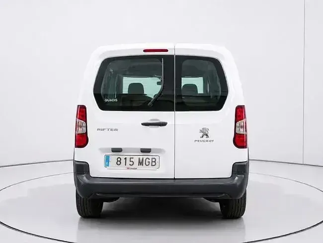 Usado Peugeot Rifter Business-Line 100 CV (73 kW) 2023 Blanco Monovolumen