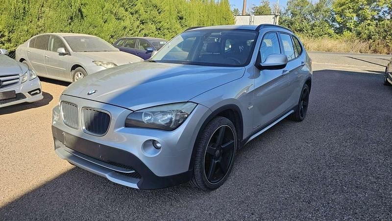 Gris Usado 2012 BMW X1 SUV | 8700 € (Buen precio) - Imagen 1/4