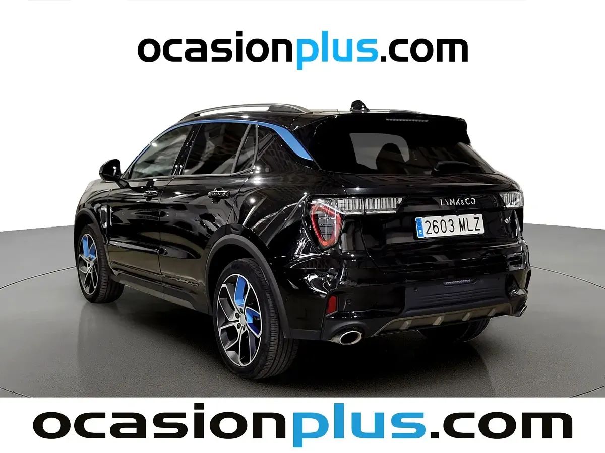 Usado Lynk & Co 01 261 CV (191 kW) 2023 Negro SUV