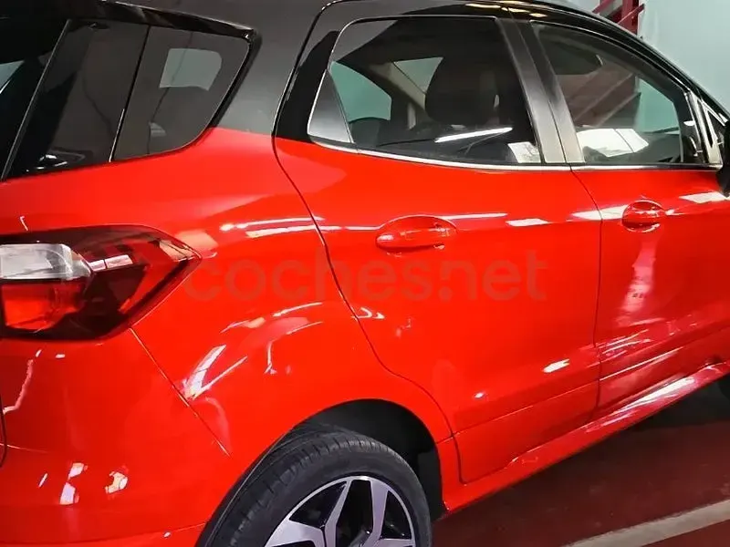 Usado Ford Ecosport ST-Line 125 CV (91 kW) 2019 Granate SUV