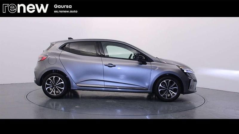 Usado Renault Clio V Techno 101 CV (74 kW) 2025 Gris Berlina