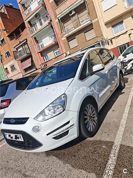 Usado Ford S-MAX Titanium 163 CV (119 kW) 2014 Blanco Monovolumen