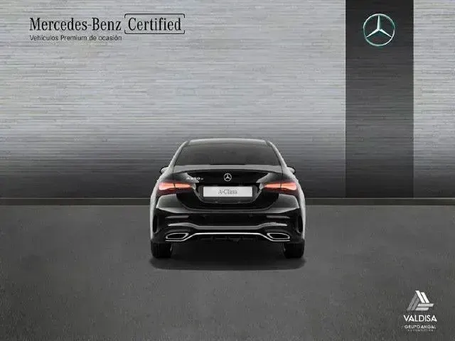 Usado Mercedes A250 218 CV (160 kW) 2023 Negro noche
