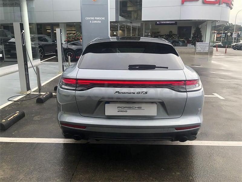 Usado Porsche Panamera Sport Turismo 480 CV (353 kW) 2023 Gris / plata Familiar