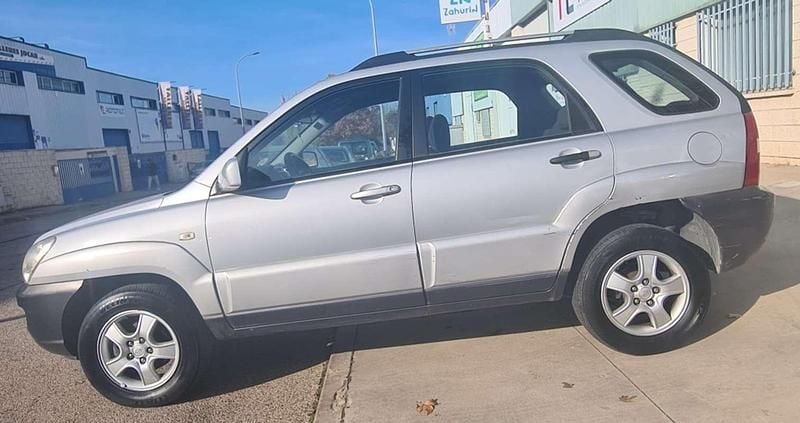 Usado Kia Sportage LX 140 CV (102 kW) 2007 Gris SUV