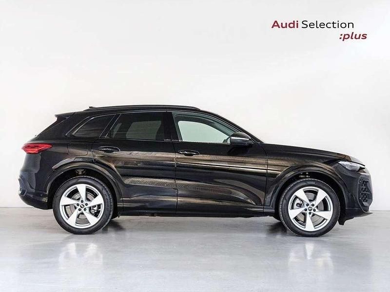 Usado Audi Q5 Ambiente 204 CV (150 kW) 2025 Negro SUV