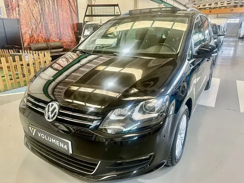 Usado VW Sharan Advance 140 CV (102 kW) 2015 Negro Monovolumen