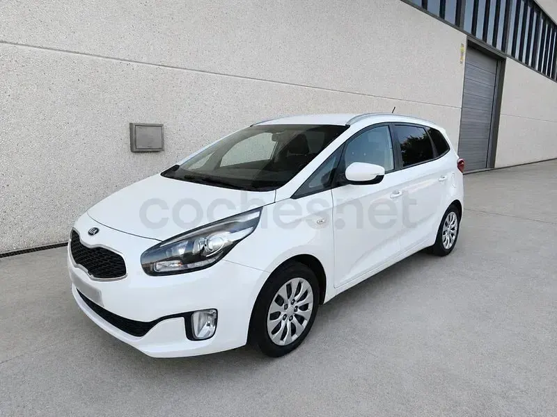 Usado Kia Carens 135 CV (99 kW) 2016 Blanco Monovolumen