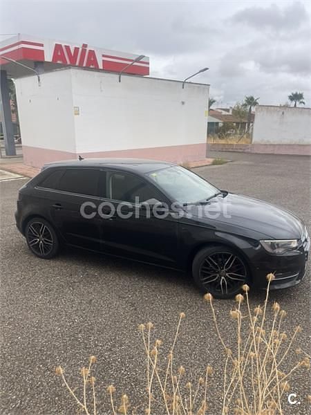 Negro Usado 2015 Audi A3 Berlina | 10.500 € (Super precio) - Imagen 1/4