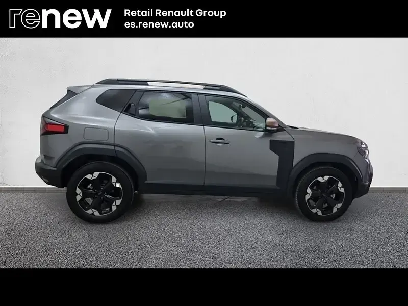 Usado Dacia Duster Extreme 130 CV (95 kW) 2025 Gris SUV