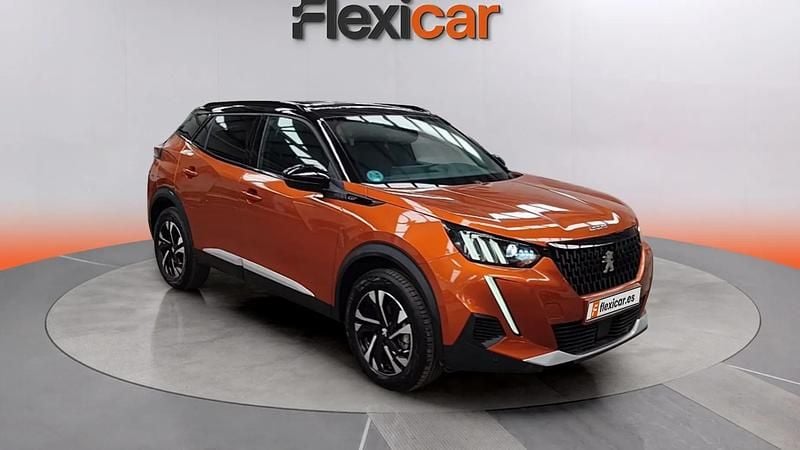 Usado Peugeot 2008 GT 131 HP (96 kW) 2022 SUV