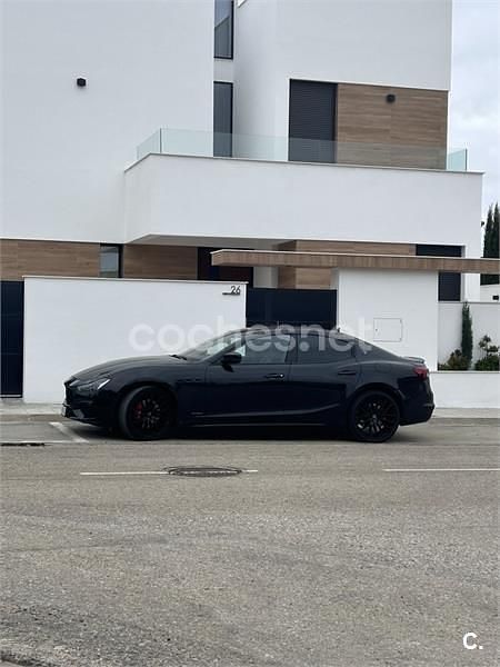 Usado Maserati Ghibli 330 CV (242 kW) 2021 Negro Berlina
