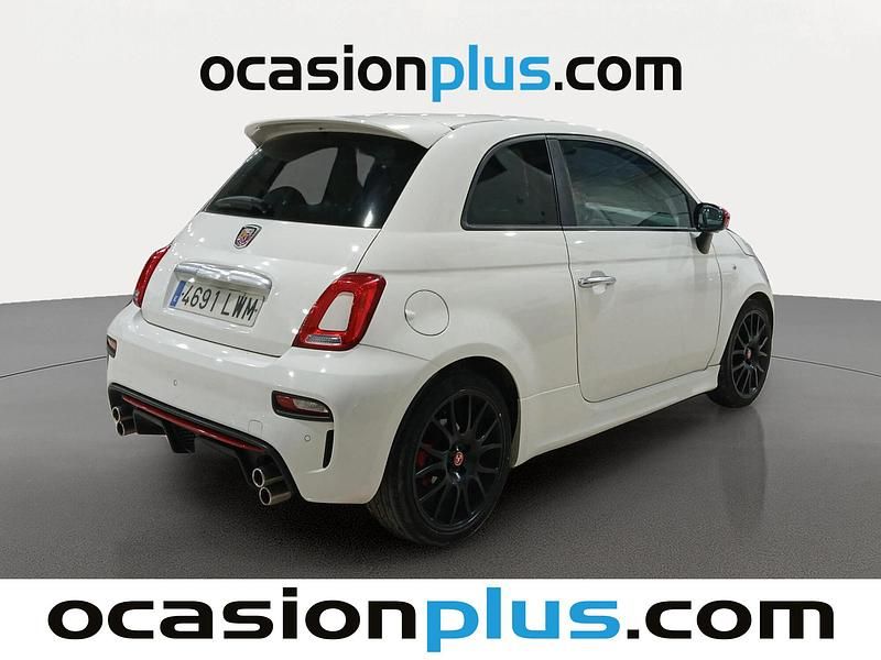 Usado Abarth 595 165 CV (121 kW) 2022 Blanco Utilitario