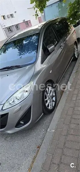 Usado Mazda 5 Luxury 115 CV (84 kW) 2013 Gris / plata Monovolumen