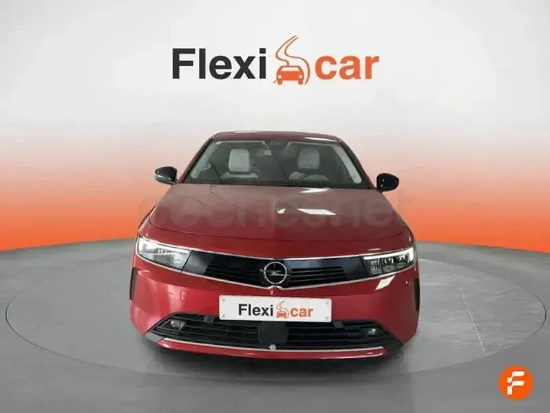 Usado Opel Astra Elegance 130 CV (95 kW) 2022 Rojo Utilitario
