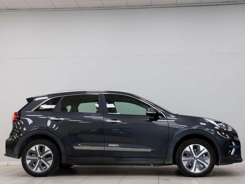 Usado Kia e-Niro 100 kW (136 CV) 2022 Gris SUV