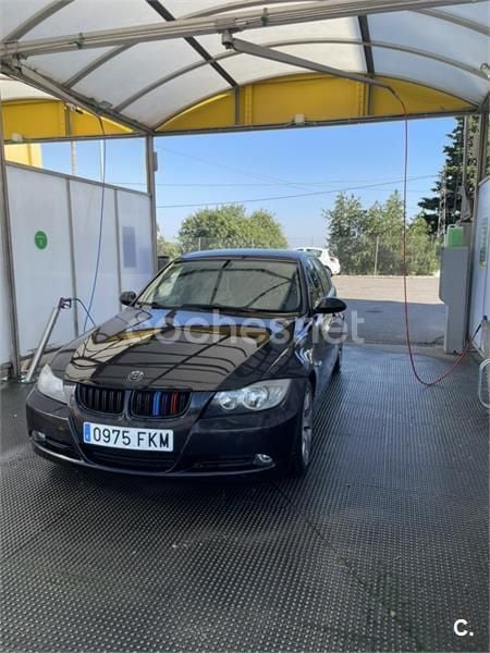 Gris / plata Usado 2007 BMW 330 Berlina | 9000 € (Buen precio) - Imagen 1/4