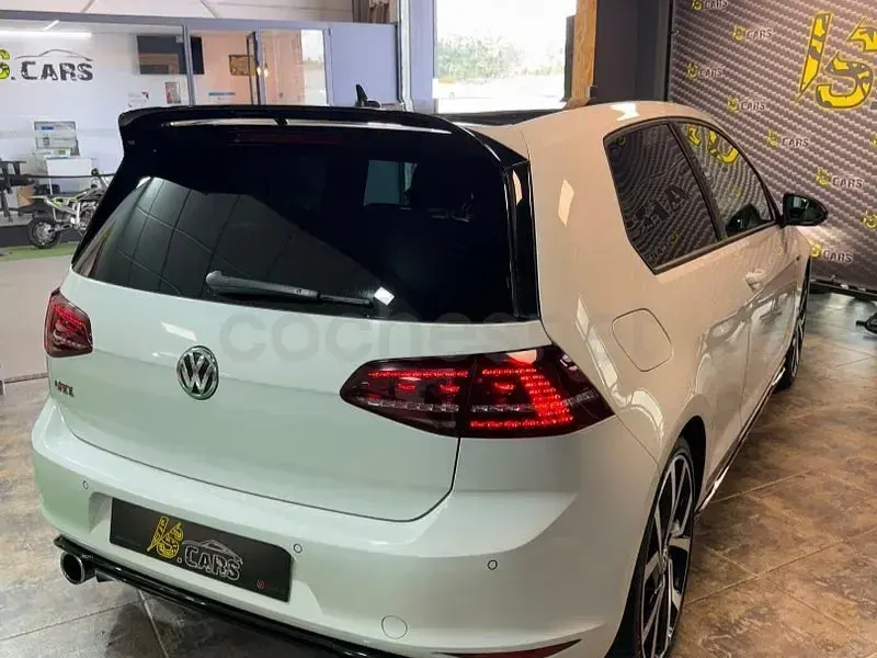 Usado VW Golf VII GTI Clubsport 265 CV (194 kW) 2016 Blanco Berlina