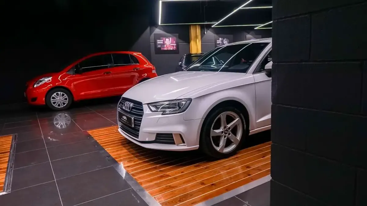 Usado Audi A3 Sportback 150 CV (110 kW) 2018 Blanco Utilitario