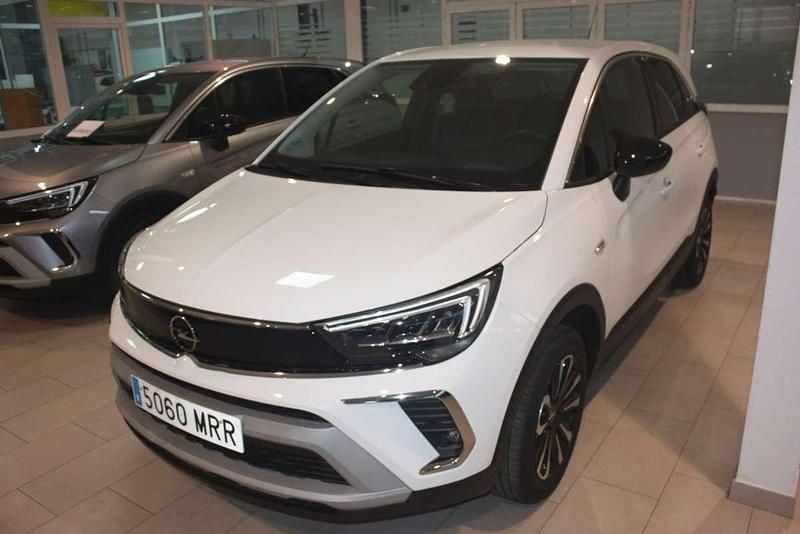 Usado Opel Crossland X Elegance 110 CV (80 kW) 2024 Blanco SUV