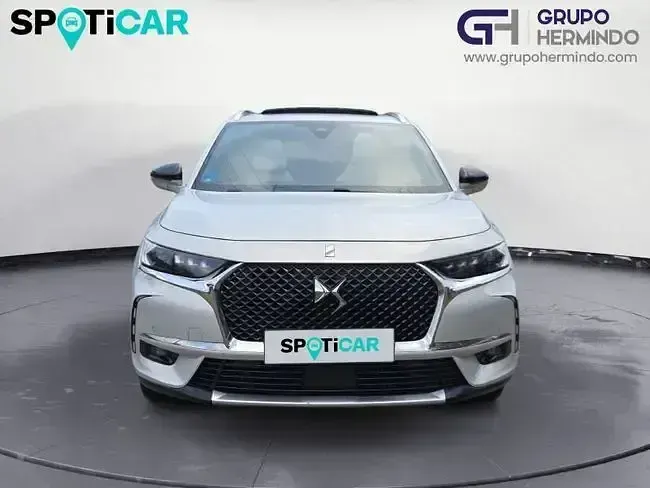 Usado DS Automobiles DS7 Crossback Grand Chic 300 CV (220 kW) 2021 Gris SUV