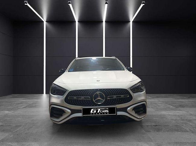 Usado Mercedes GLA200 AMG 150 CV (110 kW) 2024 Blanco SUV