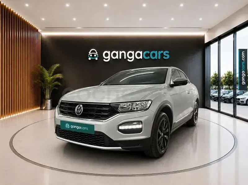 Usado VW T-Roc Style 110 CV (80 kW) 2021 Gris SUV