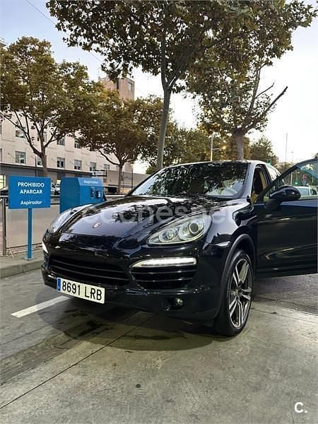 Negro Usado 2013 Porsche Cayenne SUV | 25.490 € (Precio justo) - Imagen 1/4