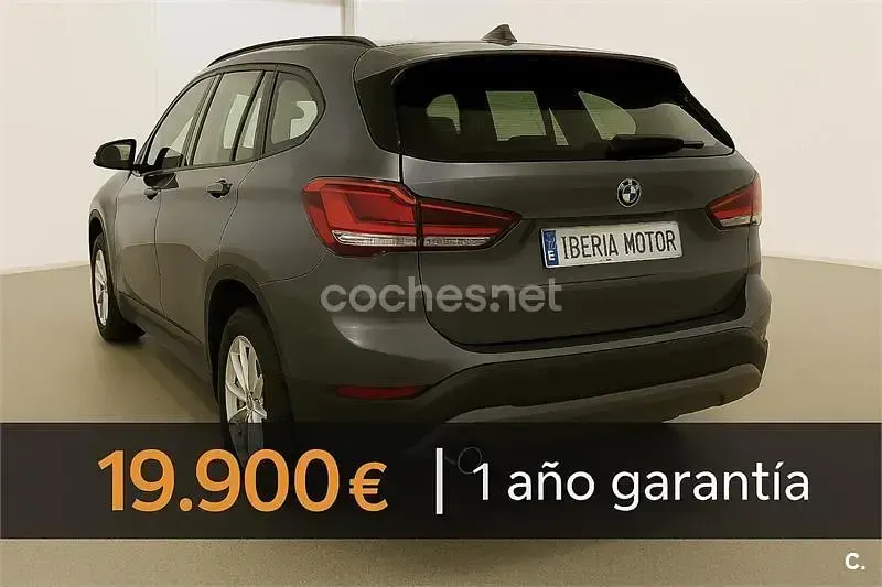 Usado BMW X1 116 CV (85 kW) 2022 Gris / plata SUV