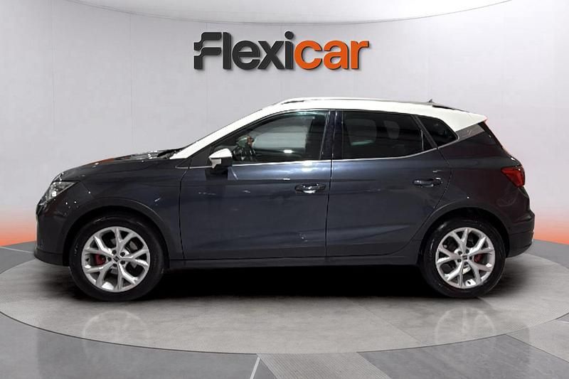 Usado Seat Arona FR 150 CV (110 kW) 2023 Gris SUV