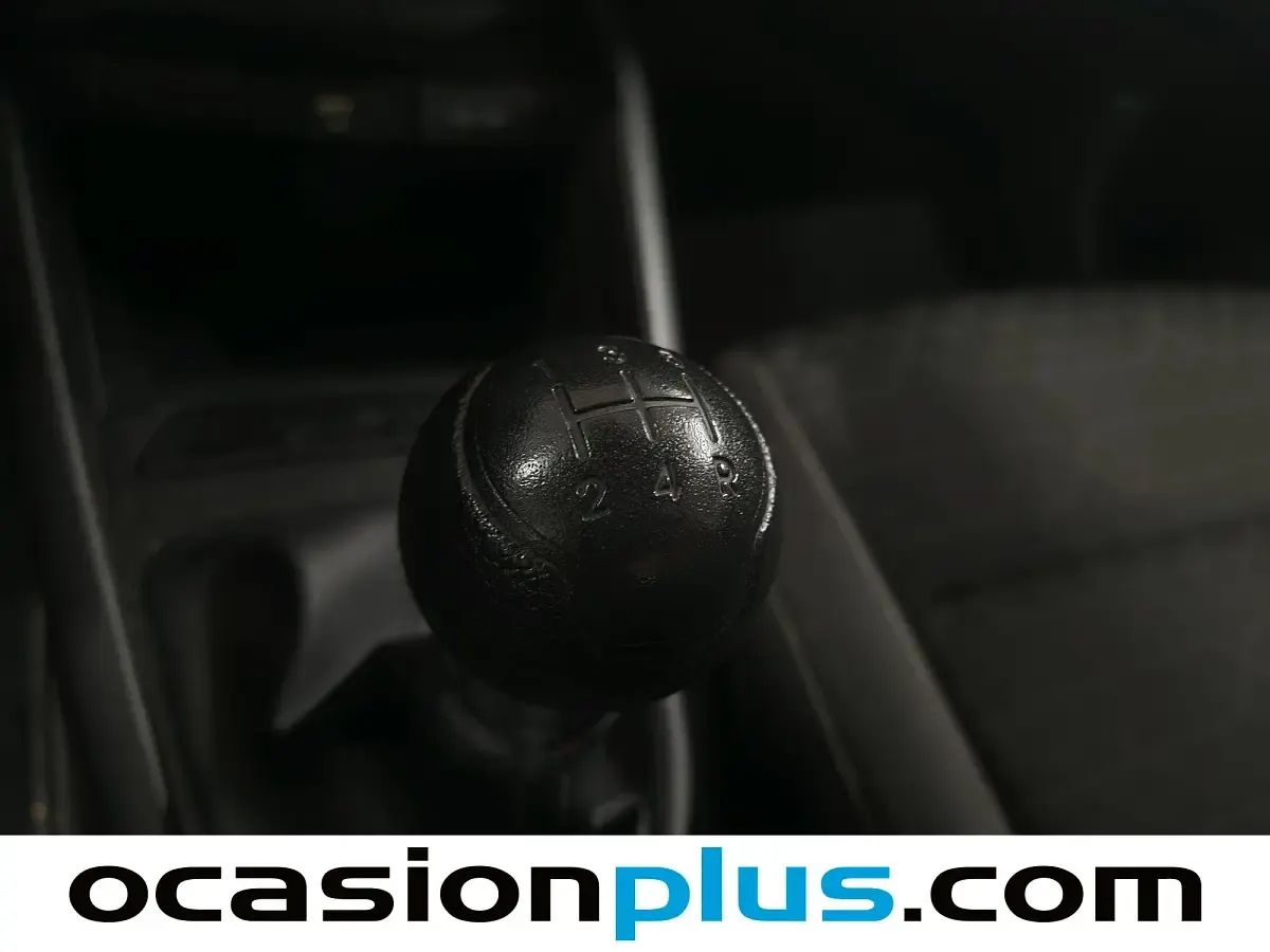 Usado Kia Rio 84 CV (61 kW) 2020 Blanco Utilitario