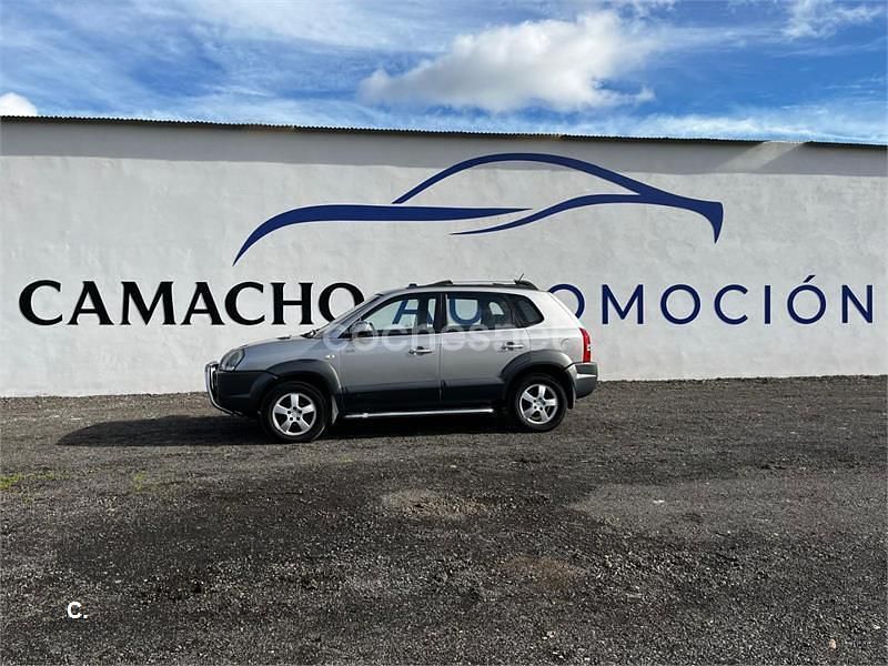 Usado Hyundai Tucson Comfort 141 CV (103 kW) 2005 Gris / plata SUV