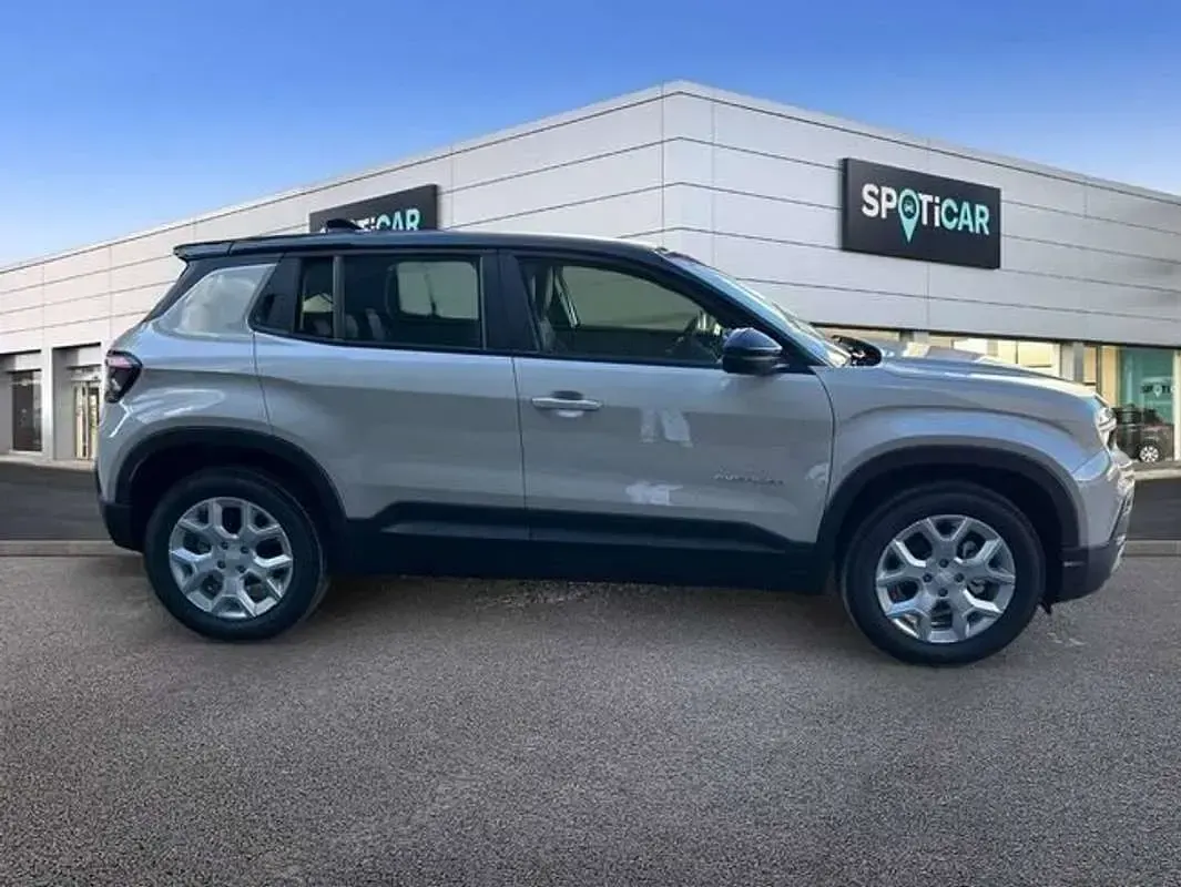 Nuevo Jeep Avenger Altitude 101 CV (74 kW) 2025 Gris SUV