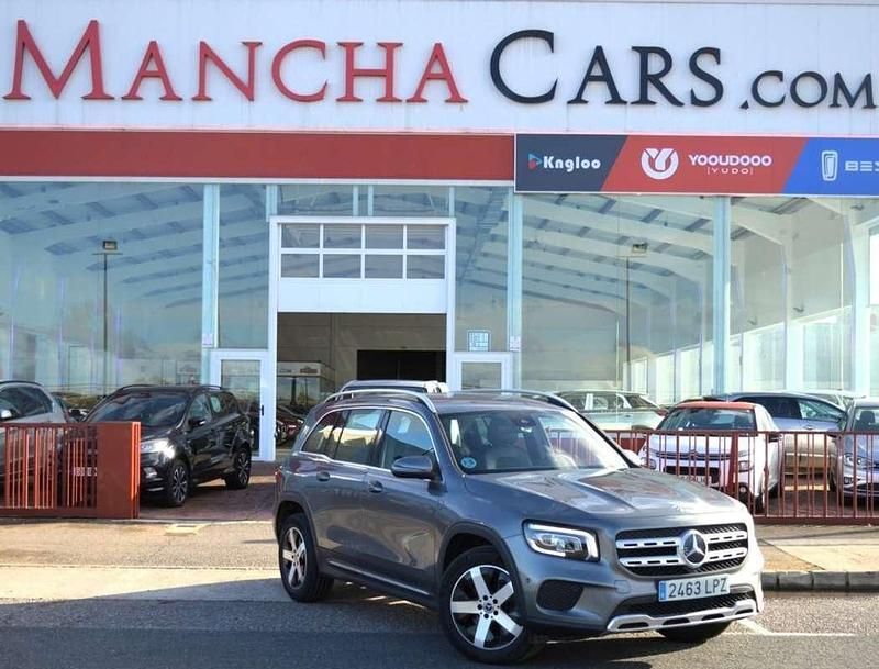 Usado Mercedes GLB200 150 CV (110 kW) 2021 Gris / plata SUV