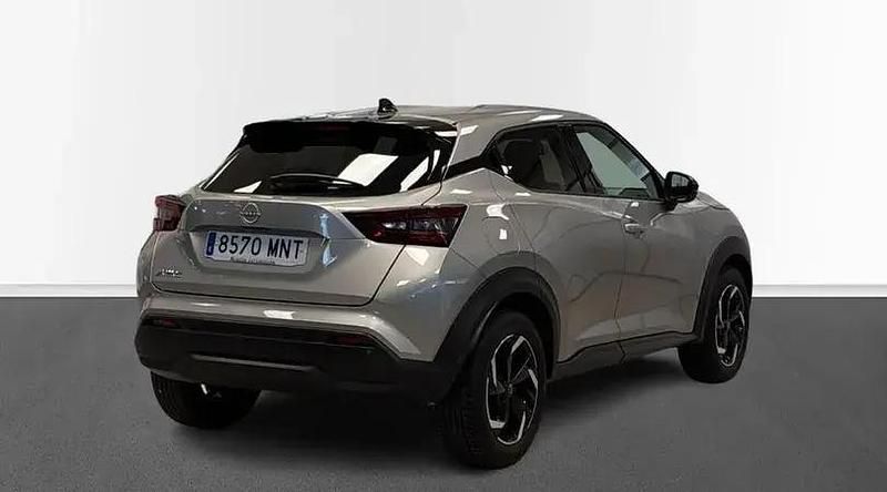 Usado Nissan Juke N-Connecta 114 CV (83 kW) 2024 Diamond silver SUV