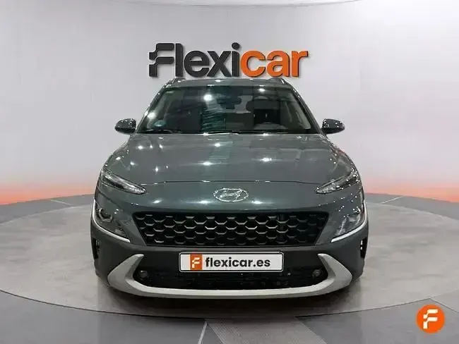 Usado Hyundai Kona 136 CV (100 kW) 2022 Gris SUV