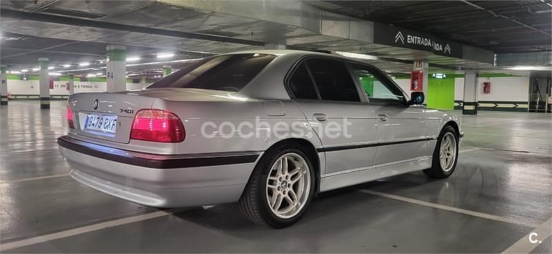 Usado BMW 740 286 HP (210 kW) 1998 Cinzento Sedan