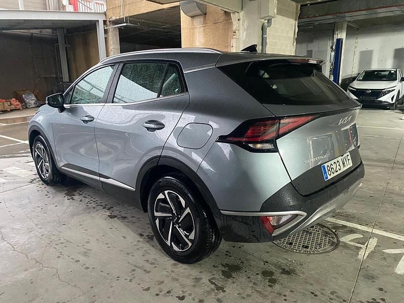 Usado Kia Sportage 215 CV (158 kW) 2025 Gris SUV