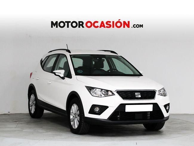 Usado Seat Arona Style 95 CV (69 kW) 2019 Blanco SUV