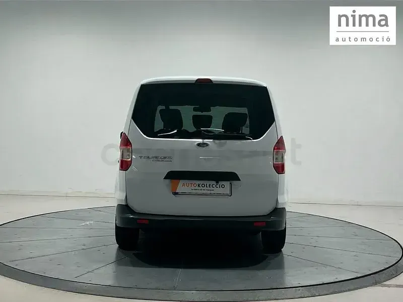Usado Ford Tourneo Courier Ambiente 75 CV (55 kW) 2019 Blanco Monovolumen