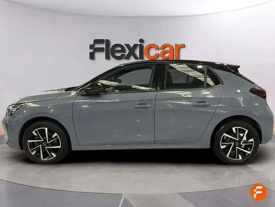 Usado Opel Corsa 101 CV (74 kW) 2024 Gris Utilitario