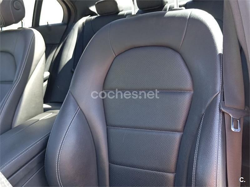 Usado Mercedes C220 170 CV (125 kW) 2017 Blanco Berlina