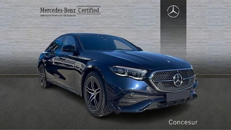 Usado Mercedes E220 197 CV (144 kW) 2025 Azul Berlina