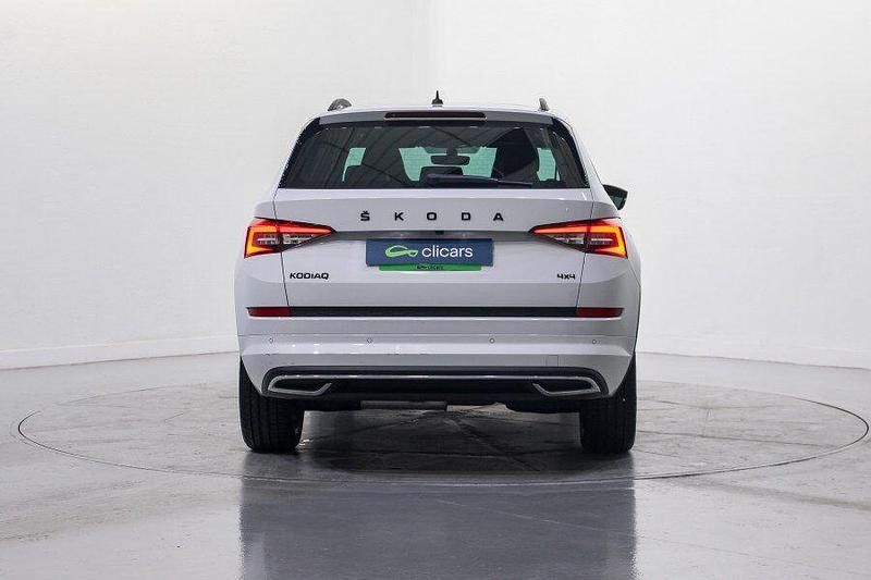 Usado Skoda Kodiaq SportLine 191 CV (140 kW) 2020 Blanco SUV