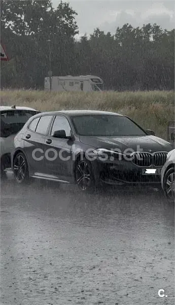 Usado BMW 118 M Sport 150 CV (110 kW) 2020 Gris / plata Berlina