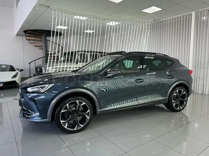Usado Cupra Formentor VZ 310 CV (228 kW) 2023 Gris / plata SUV