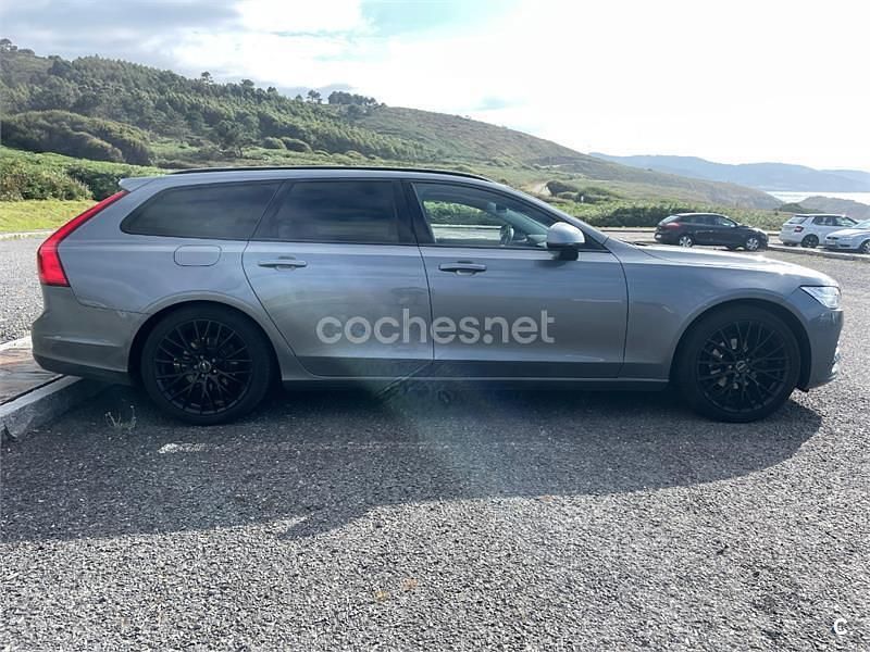 Usado Volvo V90 Inscription 150 CV (110 kW) 2017 Gris / plata Familiar