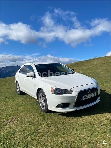 Blanco Usado 2010 Mitsubishi Lancer Sportback Invite Berlina | 15.000 € - Imagen 1/4
